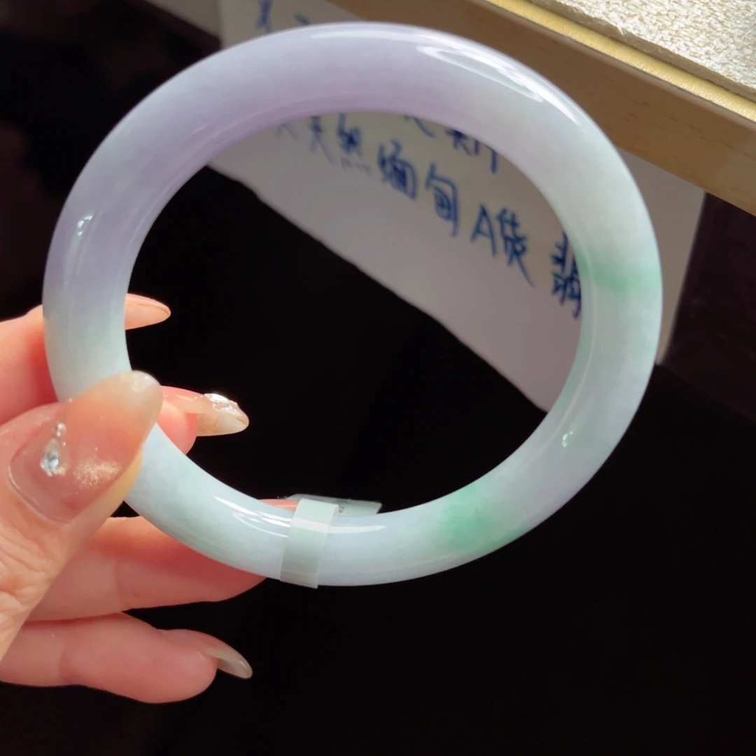 翡翠未镶嵌手镯手镯