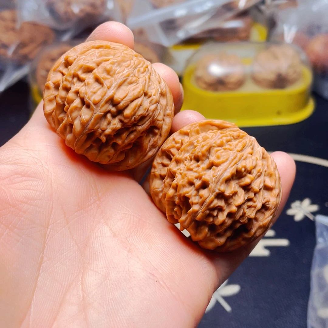 吊坠文玩核桃磨盘狮子头