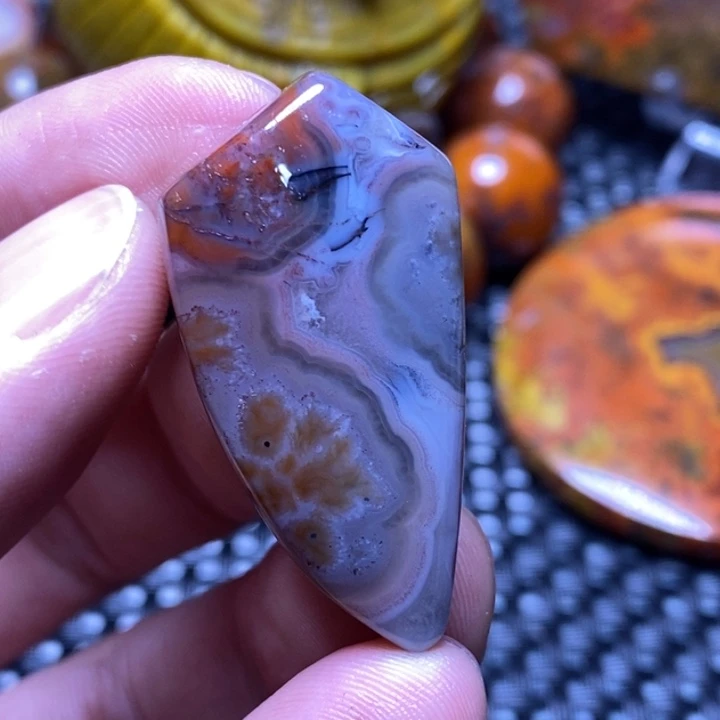 玛瑙/玉髓颈饰未镶嵌