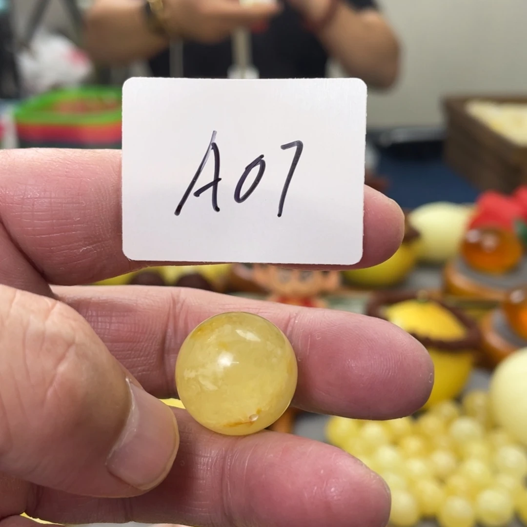 手链琥珀未镶嵌多样性发，发其中一件
