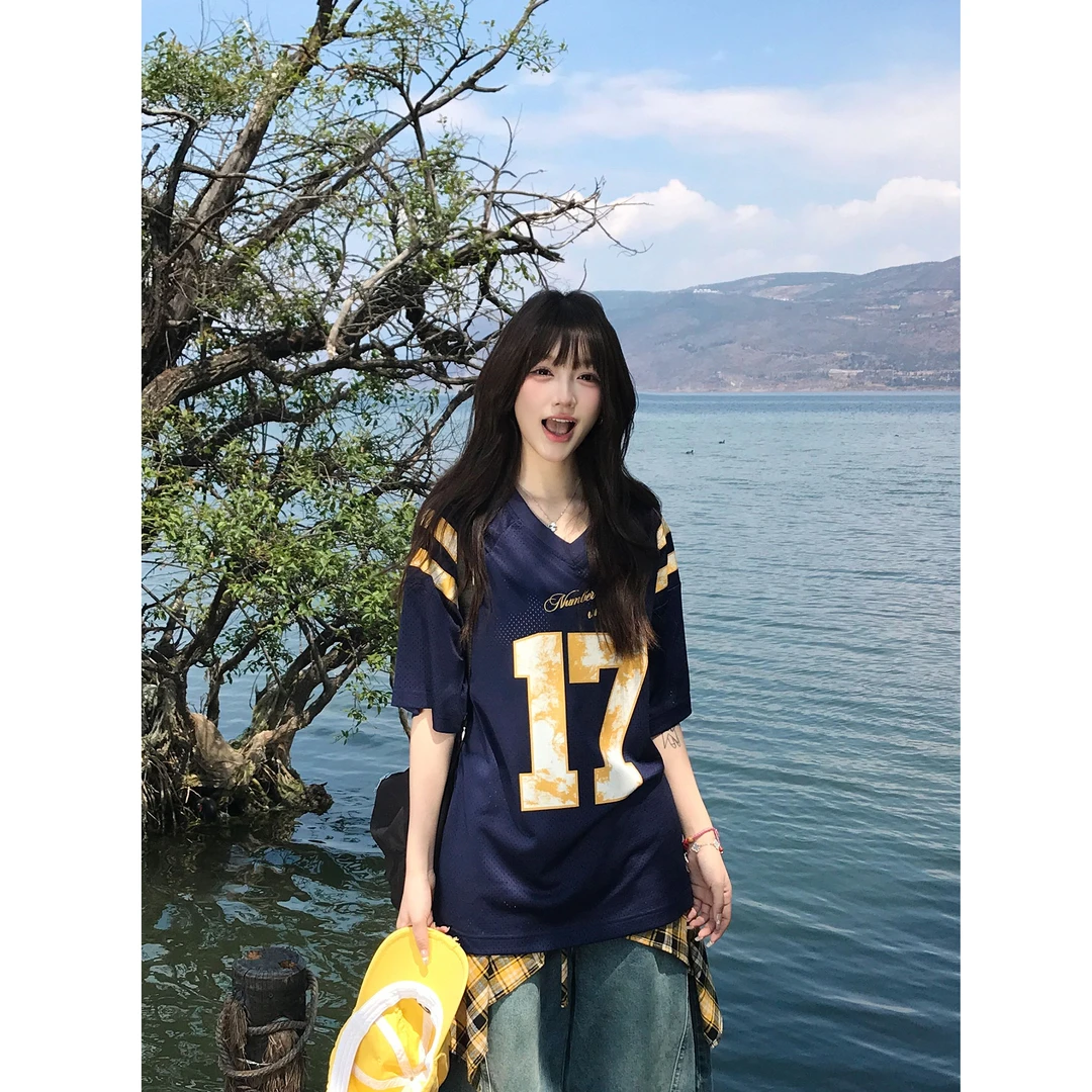 “假小子”ANDEARDI美式短袖v领数字印花球衣休闲T恤上衣