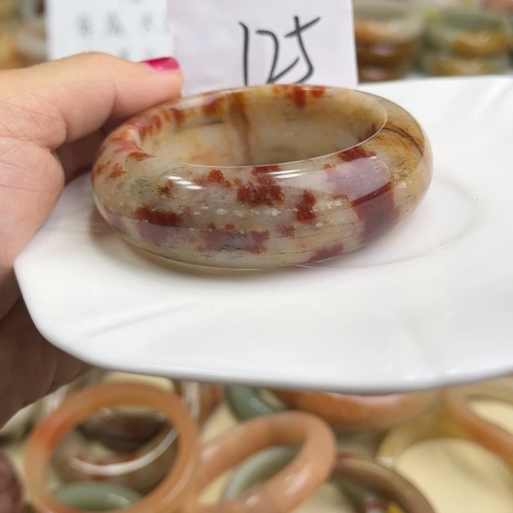 石英质玉圈口54.7未镶嵌