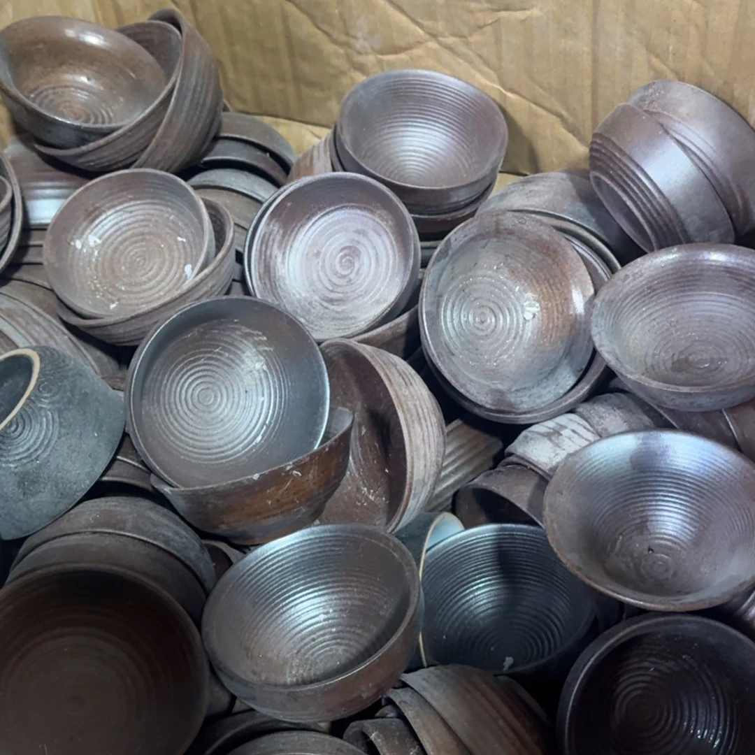 瑕疵介意勿拍陶瓷器皿A971一大一小「两个发货」