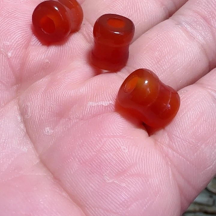 和田玉颈饰未镶嵌山***峰