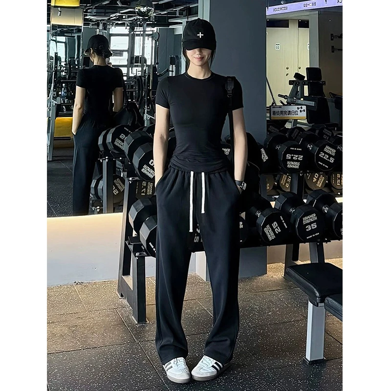 黑色健身运动卫裤男女款秋季美式弯刀裤子cleanfit显瘦直筒微喇裤