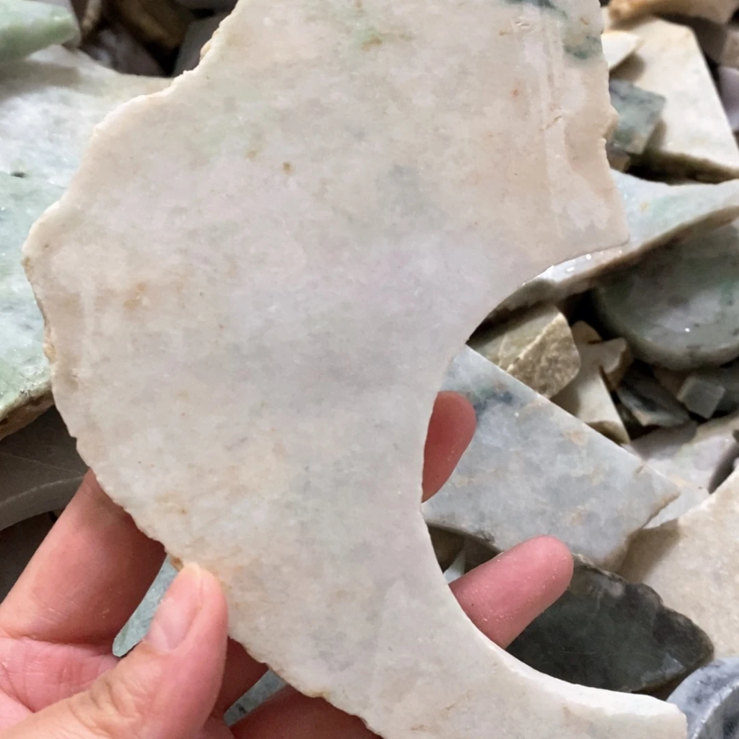 翡翠未镶嵌颈饰天然翡翠