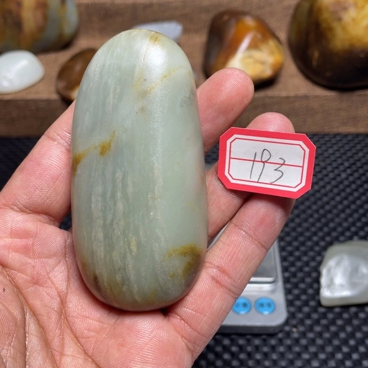 颈饰未镶嵌和田玉193