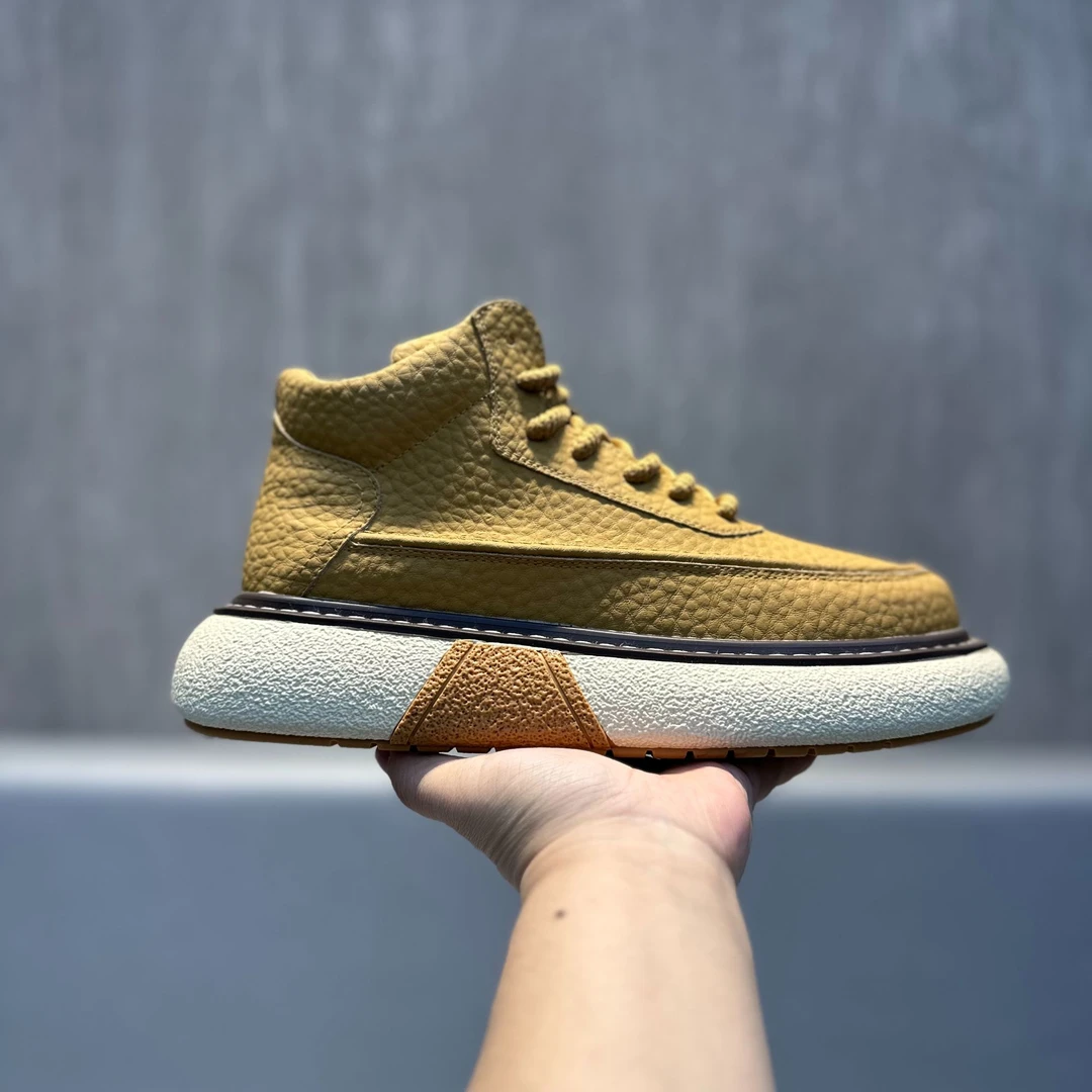 2025冬季新款加绒保暖男士休闲雪地靴软底防滑高帮棉鞋系带马丁靴