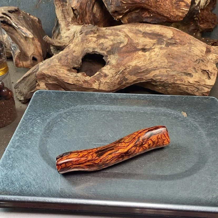 【闪购商品】黄花梨/降香黄檀狮*?