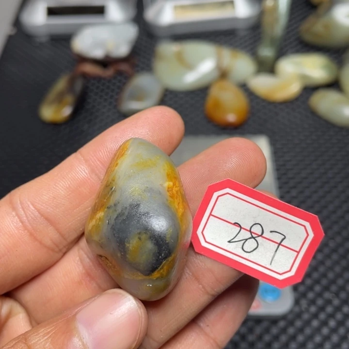 颈饰未镶嵌和田玉287