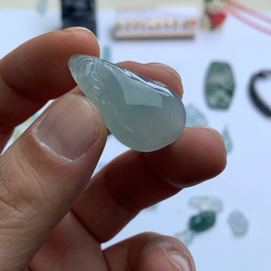 翡翠颈饰未镶嵌天然翡翠A货