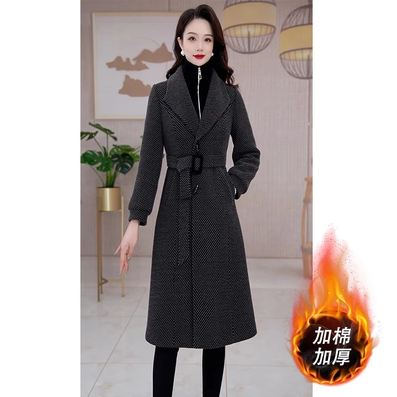 小香风毛呢外套女2025新款秋冬高级感贵夫人妈妈中长加绒加厚大衣