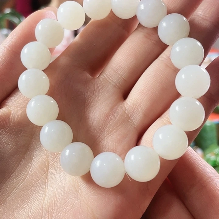 和田玉未镶嵌手串