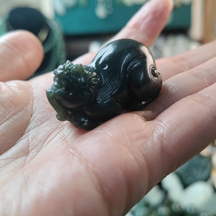 和田玉（碧玉）未镶嵌颈饰