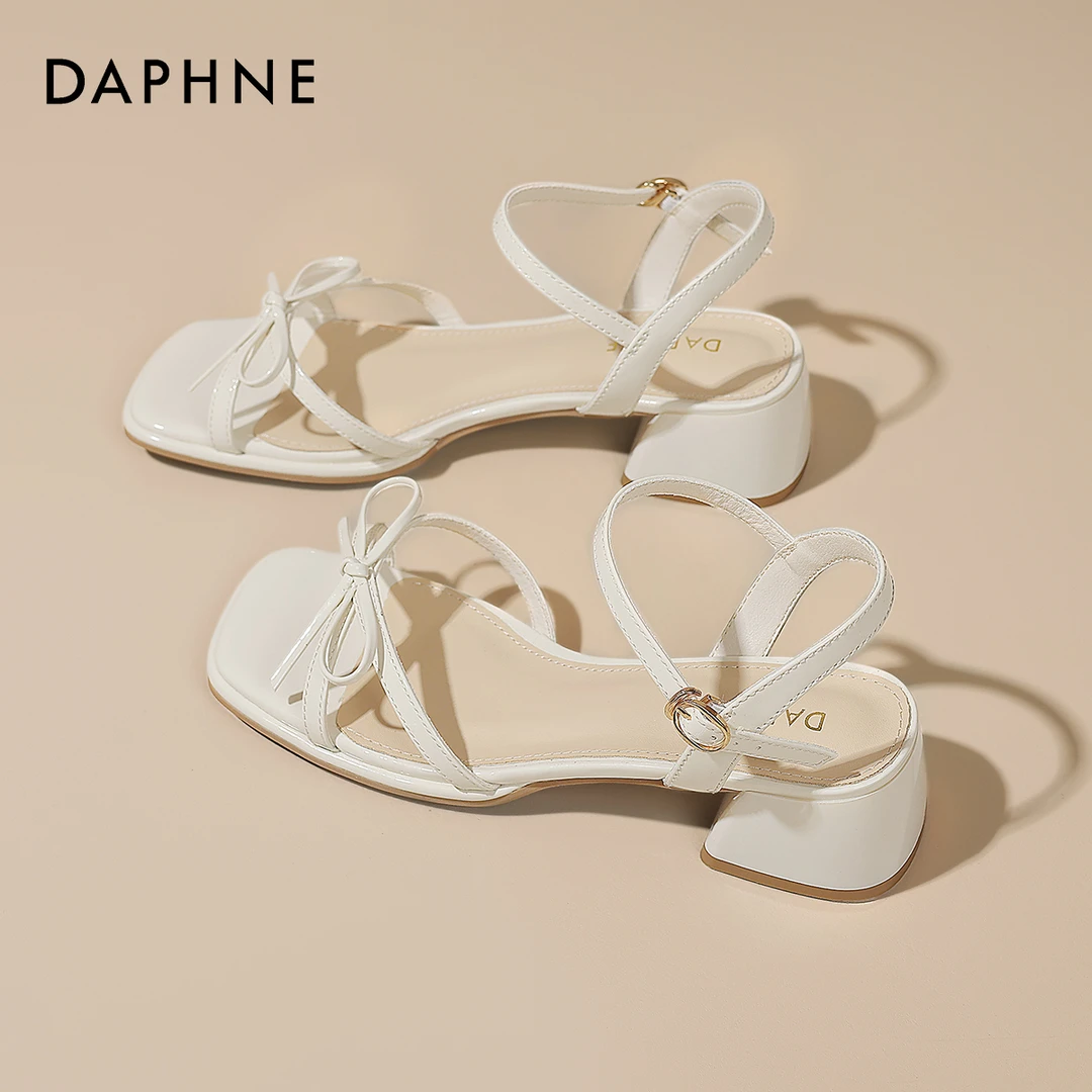 达芙妮气质一字带凉鞋女2025年夏季新款蝴蝶结休闲海边沙滩鞋拖鞋