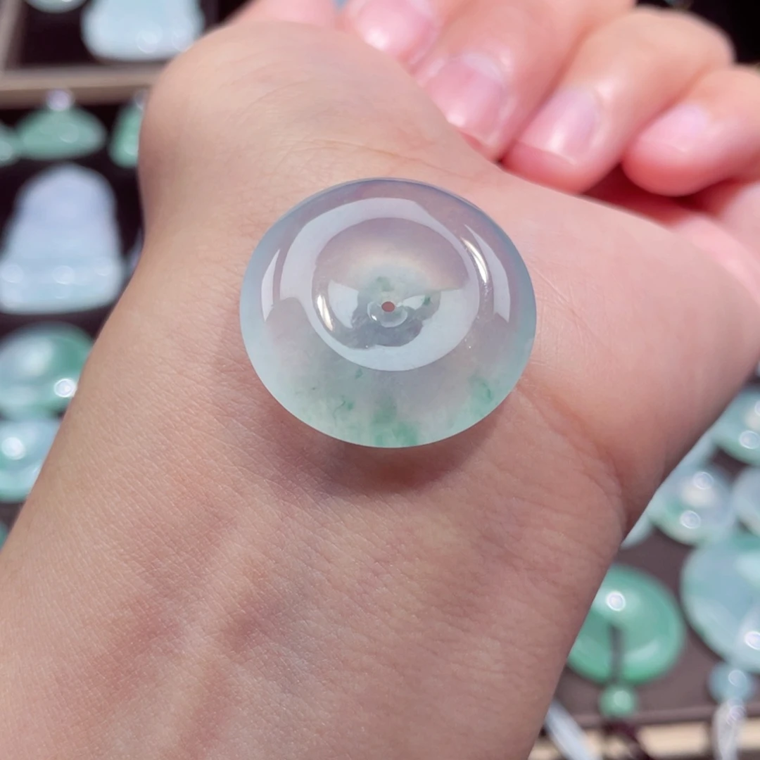 颈饰未镶嵌翡翠扣子