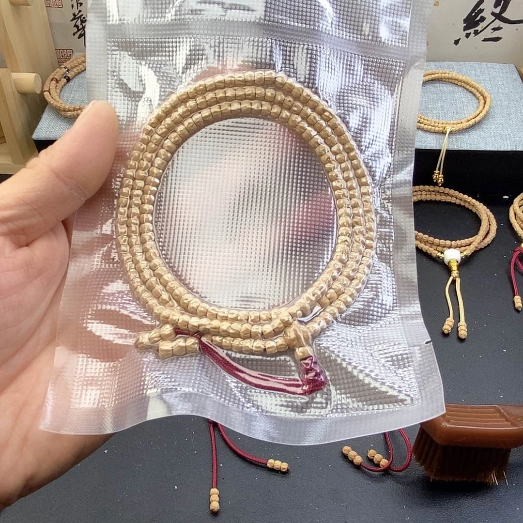 吊坠柏香籽/百香籽?