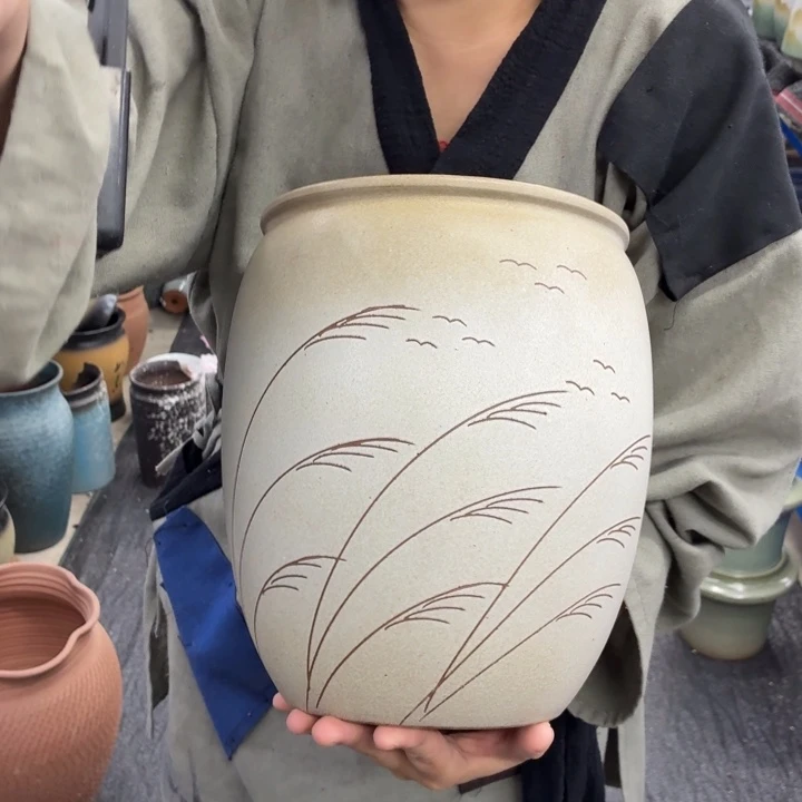 19-26 -粗陶花盆有孔