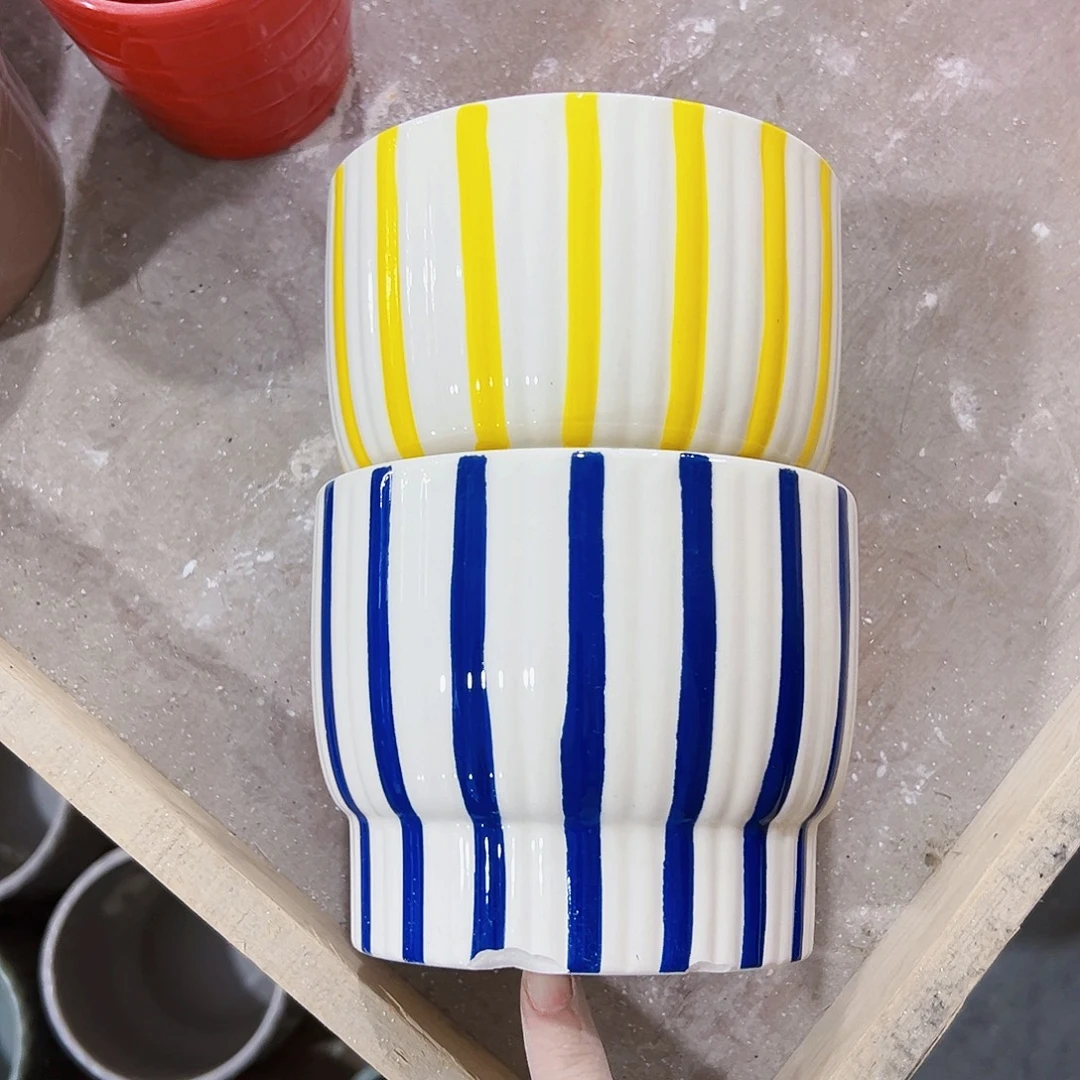 有孔外贸尾单陶瓷花盆凑单10米包邮微瑕