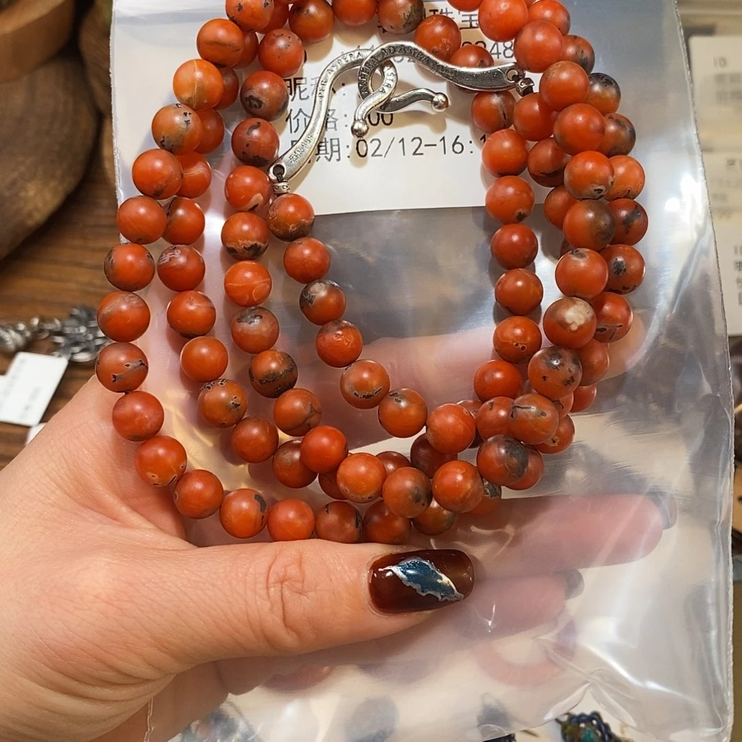 南红玛瑙手链未镶嵌?手链