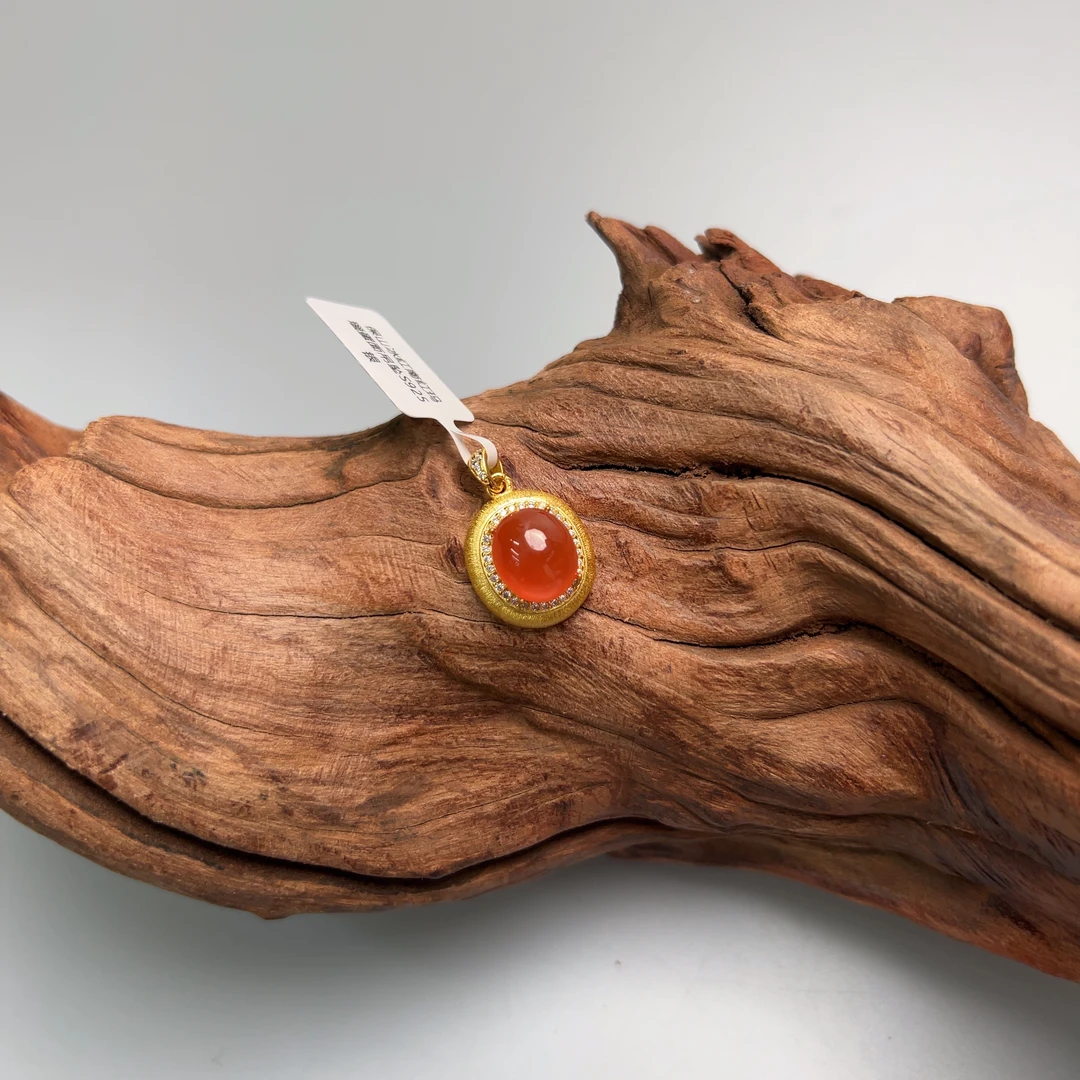 保山冰红南红玛瑙蛋面吊坠S925银