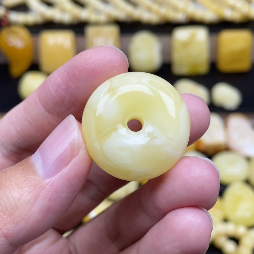 琥珀未镶嵌裸石琥珀蜜蜡
