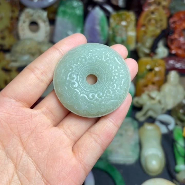 和田玉（糖玉）未镶嵌挂件