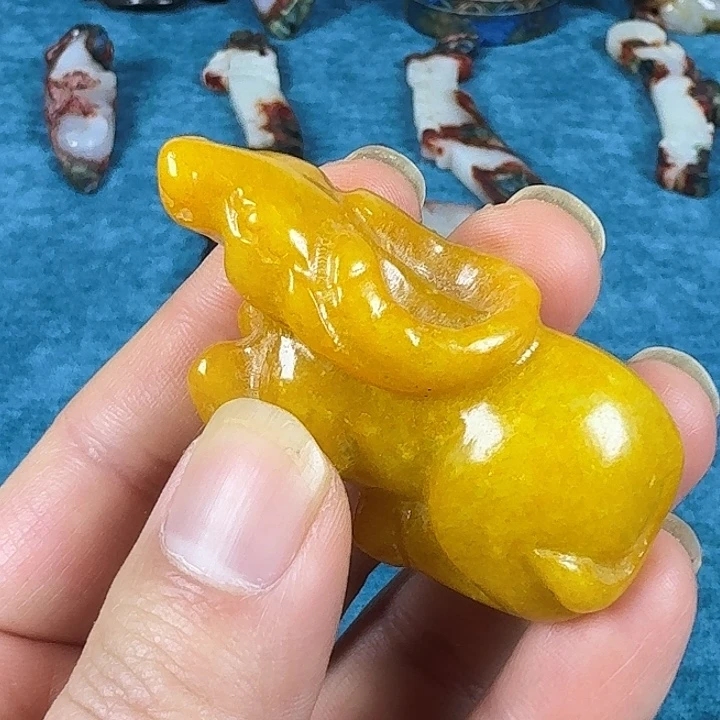 和田玉（糖玉）未镶嵌挂件