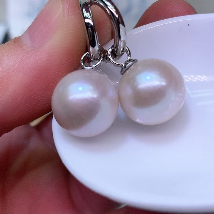 银S925镶嵌耳饰淡水珍珠