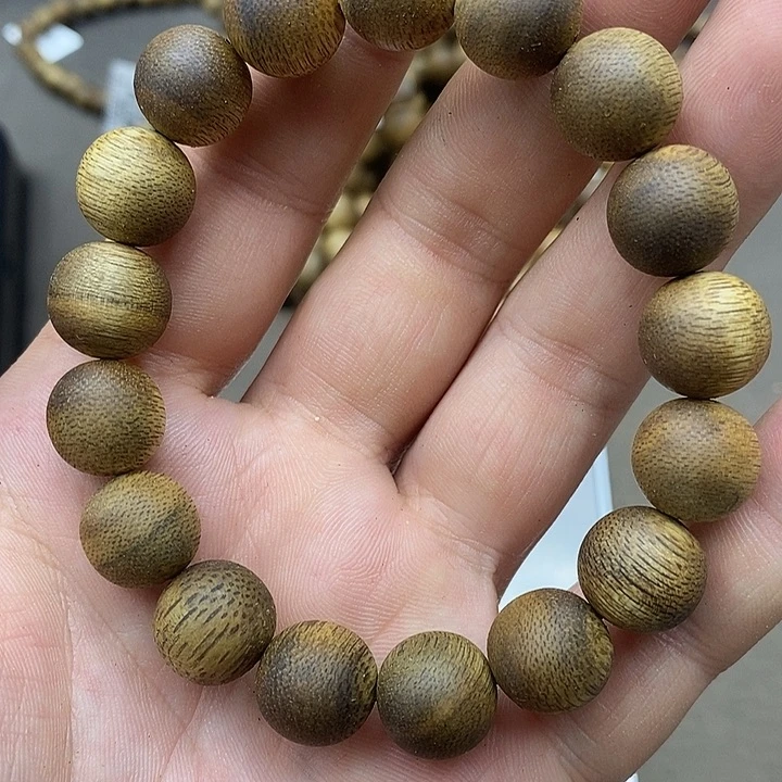 沉香碎屑沉香越南芽庄野生沉水1.2白棋楠1000号