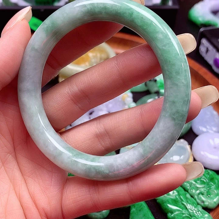 未镶嵌手镯翡翠翡翠
