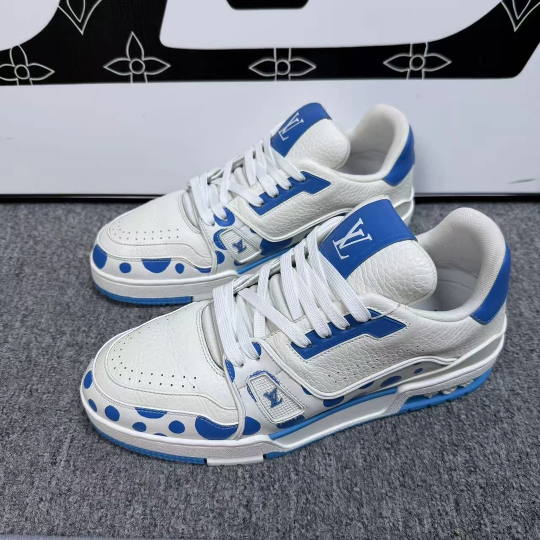 90新 LouisVuitton/路易威登 白蓝泡泡草间弥生板鞋41欧码 yh043