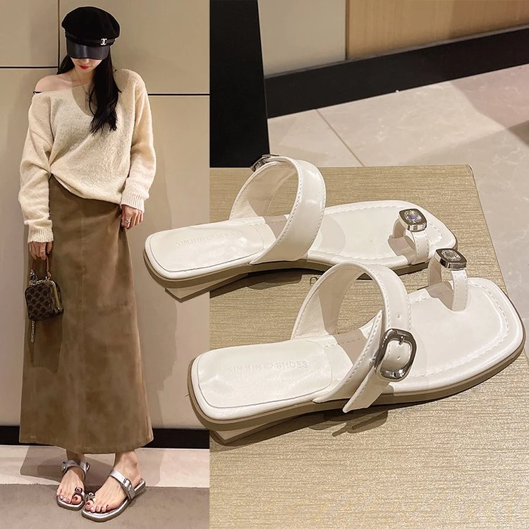 套趾法式小凉拖鞋仙女鞋子2025新款夏季时尚外穿粗跟水钻小众凉鞋