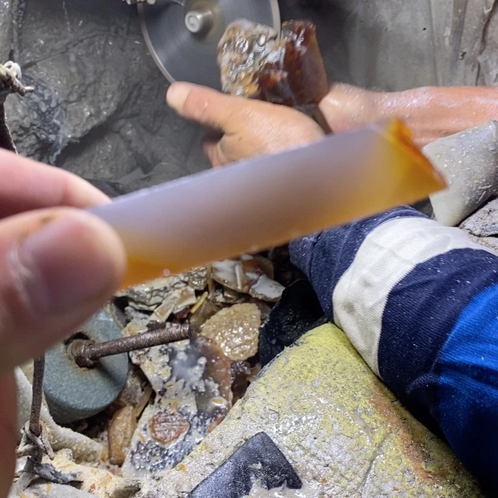 吉***意定制玛瑙私人定制1.4圆珠不退换