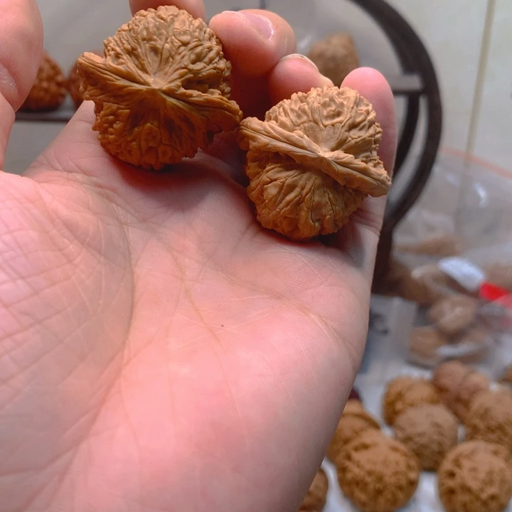 大***闪文玩核桃吊坠混搭