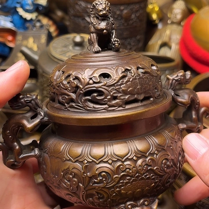 精美铜器批发档口