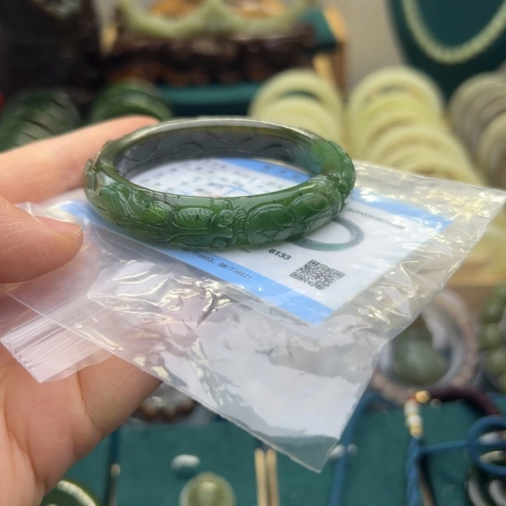 和田玉手镯未镶嵌53.3圈围4739