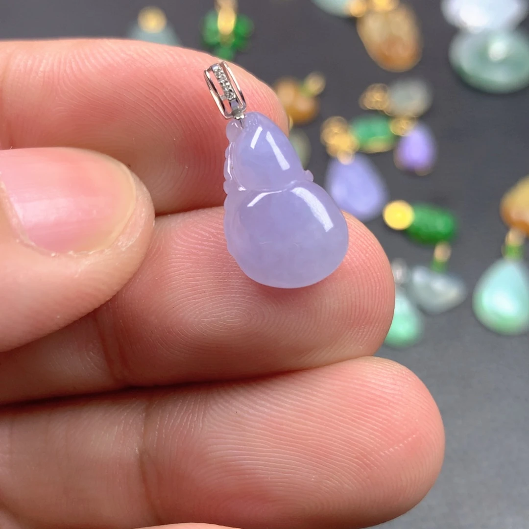 【闪购商品】颈饰18K金镶嵌翡翠翡翠