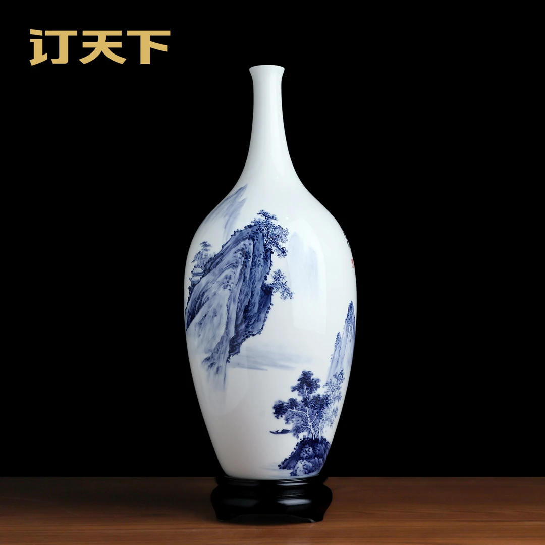 《溪山古寺》陈建瑞大师羊脂玉瓷青花陶瓷手绘花瓶高端客厅装饰摆件