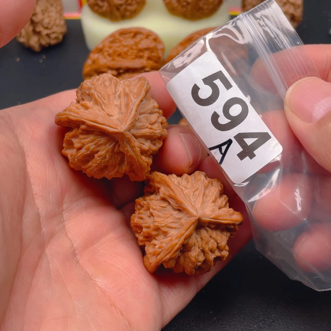 吊坠文玩核桃盘山39