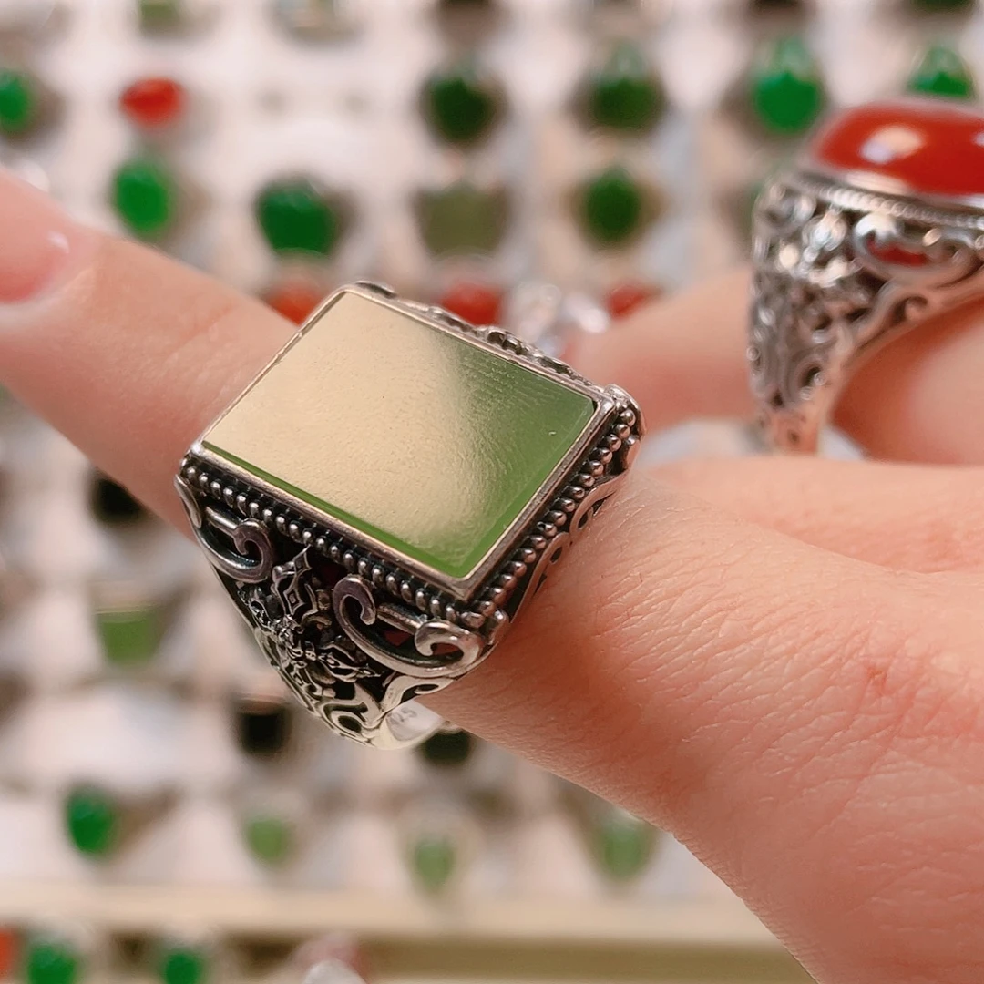 虢***和田玉银S925镀金镶嵌戒指