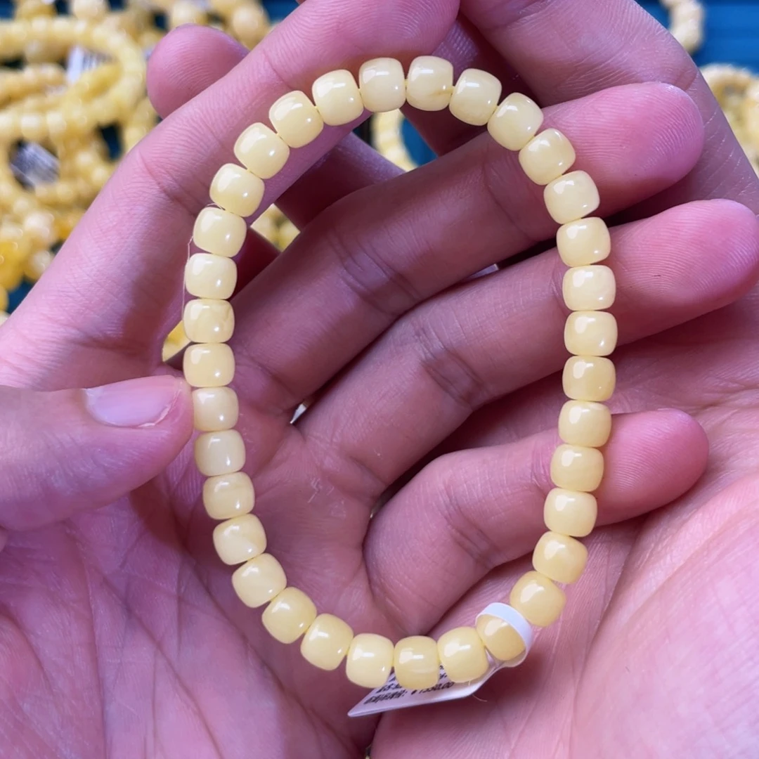 未镶嵌蜜蜡珠宝奇石南**雪220