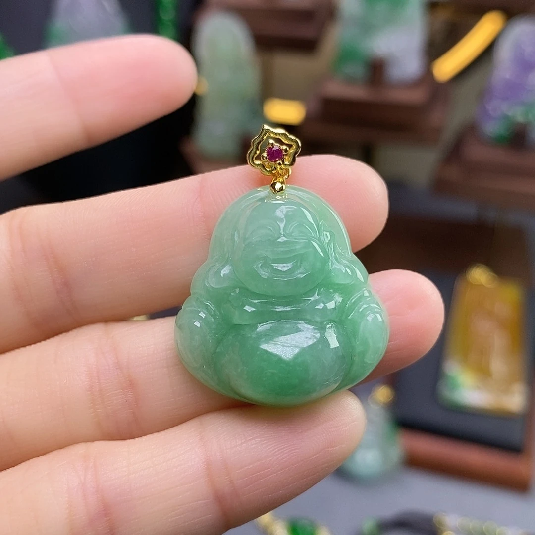 吊坠(赠链)未镶嵌翡翠