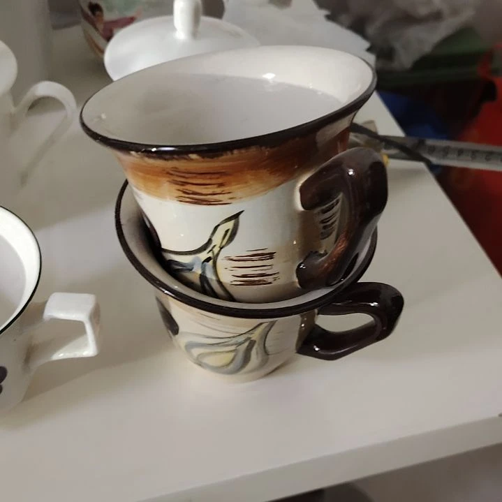 碗风**草陶瓷盘子碗啥都有