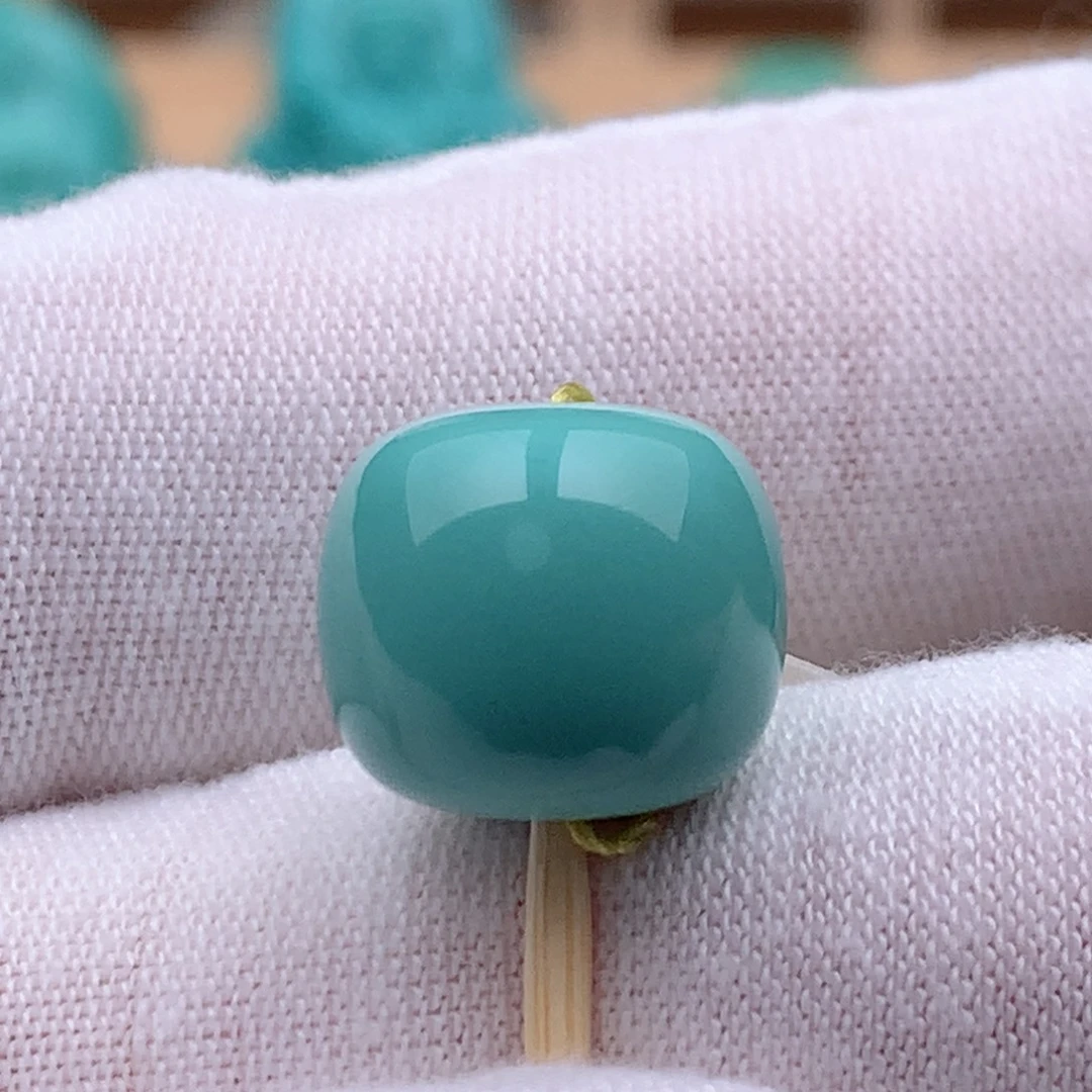 绿松石未镶嵌珠宝奇石12.6