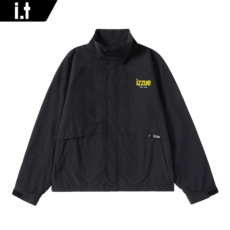 i.t izzue高端防风立领户外冲锋夹克2025新款高级感防晒男款外套