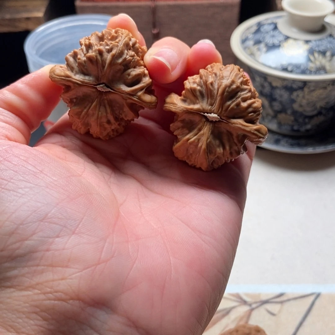 浮***柒吊坠文玩核桃39白狮子