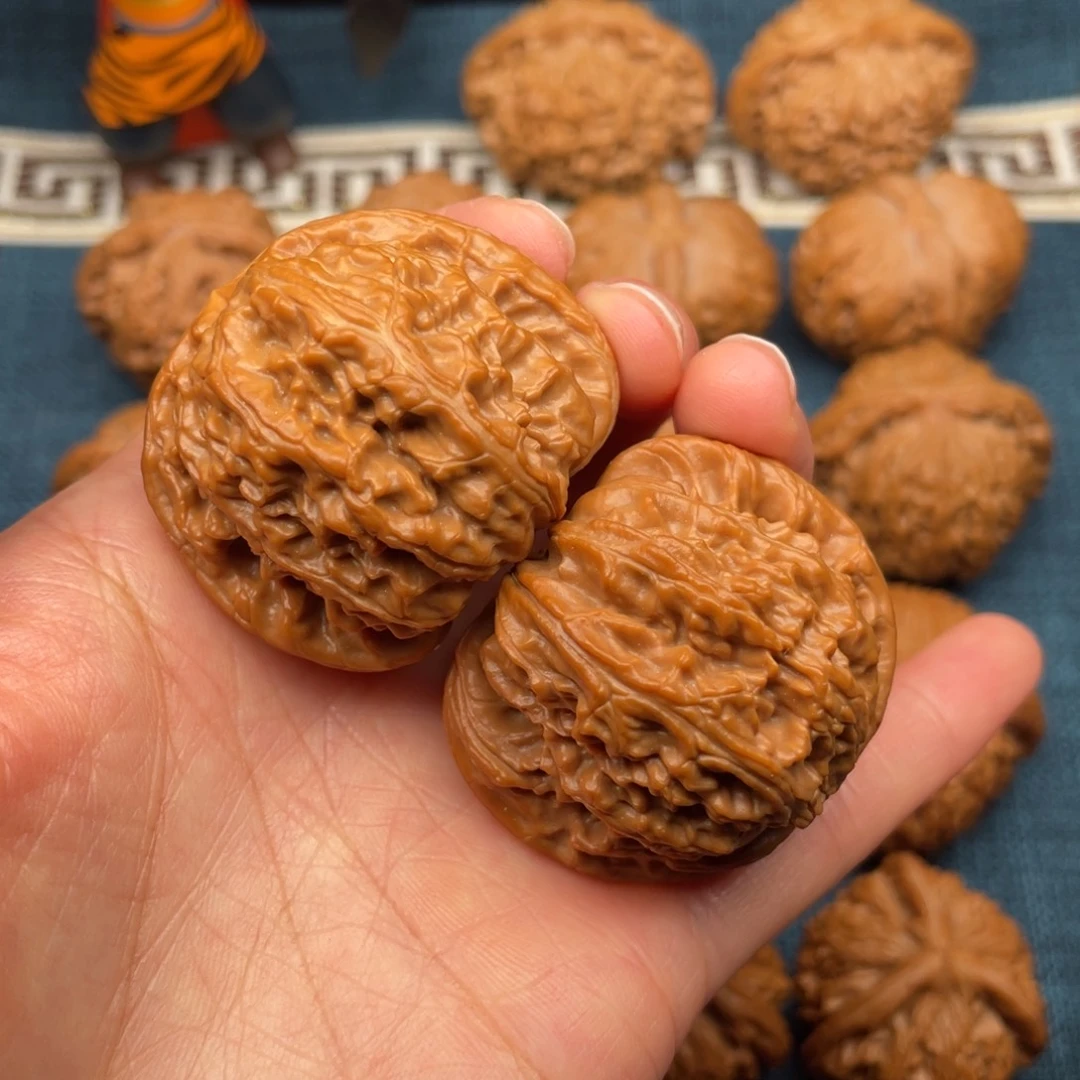 把件文玩核桃43球白