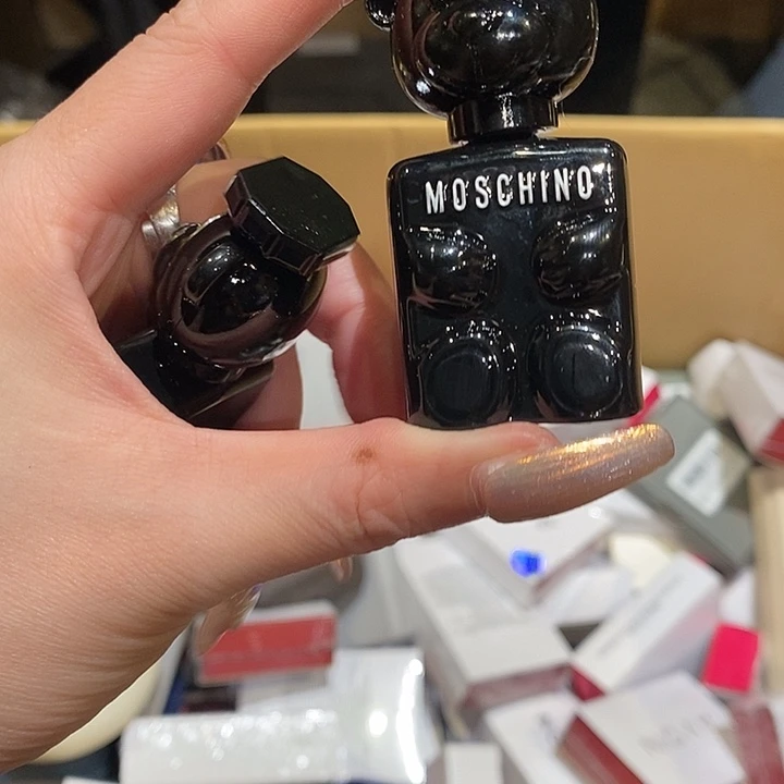 不***中古香水沐浴露持久留香