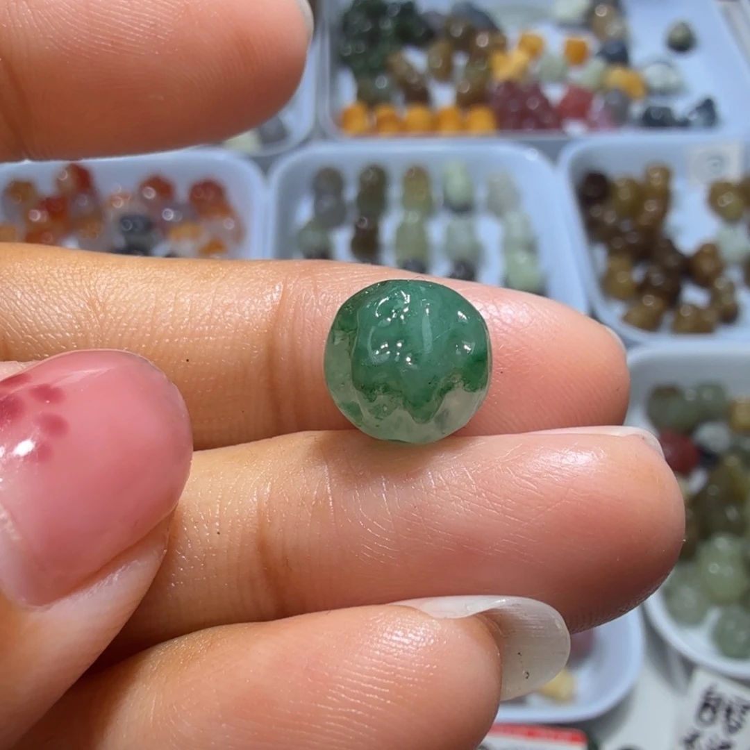 和田玉未镶嵌珠宝奇石